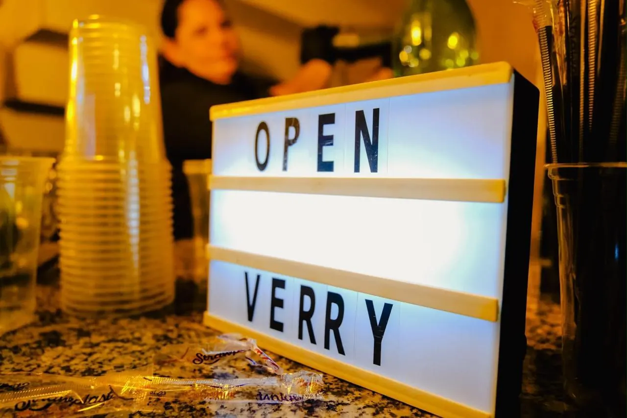 Open bar Verry montado para receber os convidados